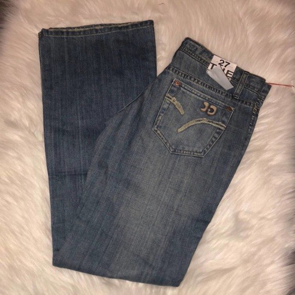 Joe’s Jeans The Socialite Distressed Boot Cut Jean